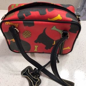 Dooney & Bourke purse
